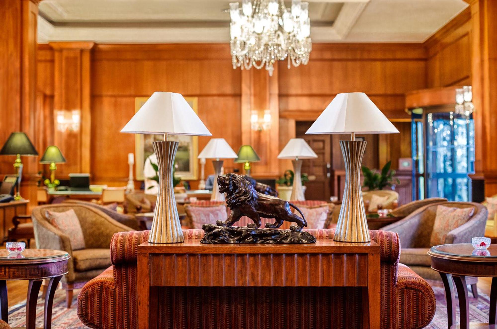 Wildflower Hall, An Oberoi Resort, Shimla Buitenkant foto