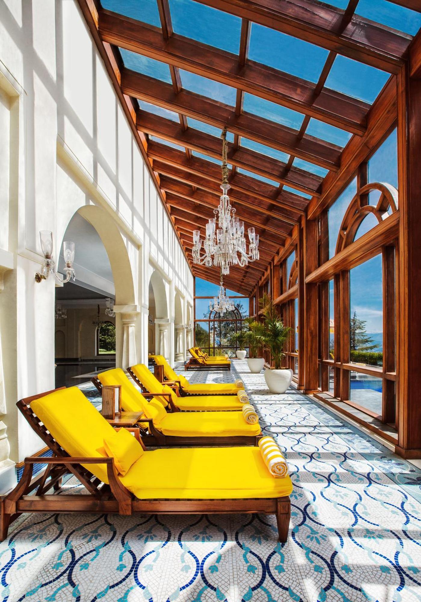 Wildflower Hall, An Oberoi Resort, Shimla Buitenkant foto