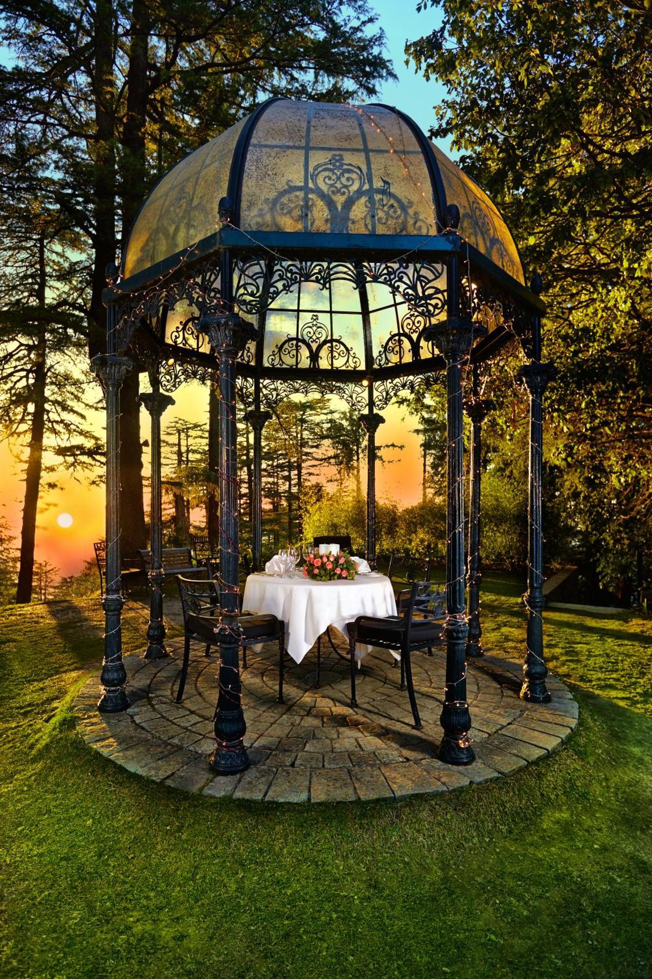 Wildflower Hall, An Oberoi Resort, Shimla Buitenkant foto